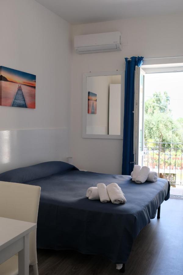 Residence Nina Pizzo  Ngoại thất bức ảnh