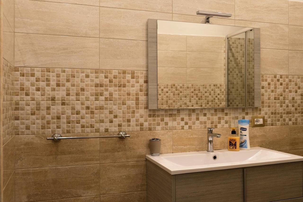 Residence Nina Pizzo  Ngoại thất bức ảnh